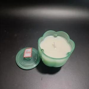 100% Natural Soy Wax Scented Candle in Glass Jar for Home Relaxation