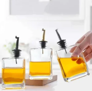 12oz 16oz Clear Flat Square Glass Bottle with Nozzle Spouts and Cap for Massage Oil and Cooking Oil