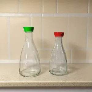 150ml Flat Condiment Glass Bottle with Green or Red Plastic Screw Cap for Soy Sauce Wine or Spices
