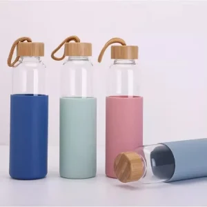16oz Borosilicate Glass Drinking Water Bottle with Bamboo Lid and Silicone Sleeve