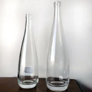 250ml 500ml High White Glass Drinking Bottles for Beverages and Mineral Water
