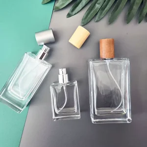 30ml-100ml Square Glass Perfume Bottle with Spray Pump Cap