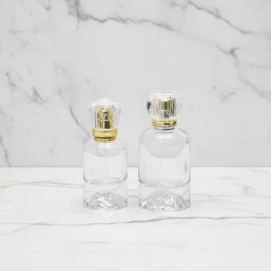 30ml 50ml 100ml Curly Square Transparent Glass Perfume Bottles with Pump Sprayer
