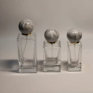 30ml 50ml 100ml Unique Bottom with Pump Sprayer Atomizer and Luxury Tall Square Glass Perfume Bottles with Gold Resin Ball Cap
