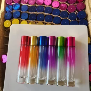 30ml Fading Color Frosted Cylindrical Glass Perfume Bottles with Silver Pump and Coordinated Color Cap