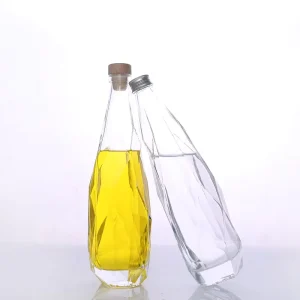 330ml 500ml Unique Shape Empty Liquor Wine water Glass Glass Bottles Clear Sparkling Water Glass Bottles With Lid