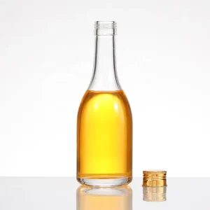375ml 500ml Glass Bottles with Screw Cap for Juice Vodka Gin Cocktails and Whiskey