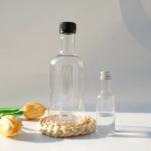 375ml Clear Wine-Shaped Food-Grade Plastic Bottle for Tea Beverages and Whisky Drinks Packaging