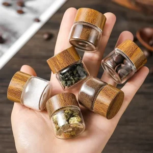 4 oz Mini Cylindrical Threaded Glass Food and Spice Jar with Plastic Lid