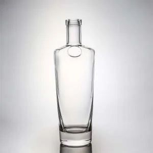 500ml 700ml 750ml Heavy-Base Round Glass Spirits Bottle with Cork Top