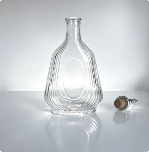 500ml High White Transparent Glass Wine Bottle Vertical Stripes Screw Top Empty Fruit Wine Brandy Custom Printing Acceptable