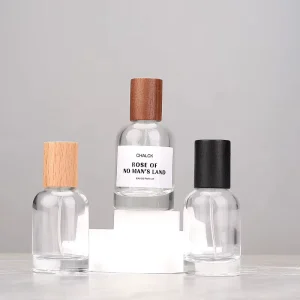 50ML Empty Bottle with Wooden Lid Transparent Body Premium Portable Large Capacity Glass Refillable Perfume Dispenser Bottle