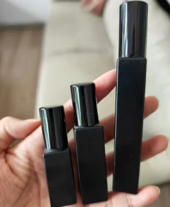 5ml 8ml 10ml Matte Black Glass Travel Perfume Bottle with Fine Mist Sprayer