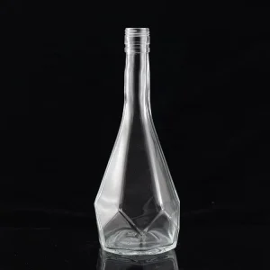 750ml Cut Shape Custom Made Unique Design Flint Glass Wine Bottle Screen Printing for Spirits Whiskey Vodka Gin Rum Liquor