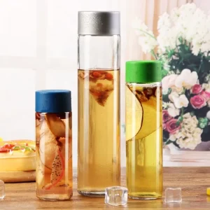 750ml Flint Glass Water Bottle with Clear Plastic Screw Cap