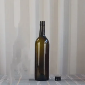 750ml Glass Bordeaux Wine Bottle with Screw Top Finish Empty Clear Amber Green Red Wine Grape Glass Bottle