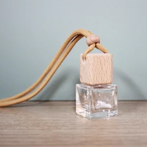 8ml Custom Clear Empty Square Shaped Perfume Diffuser Bottle Hanging Car Pendant Wooden Essential Oils Fragrance Screw Cap Seal