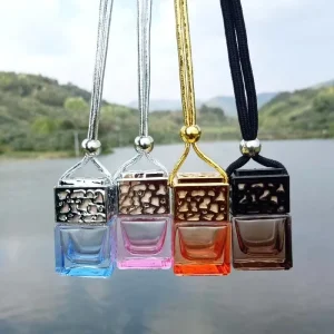 8ml Square Shaped Hollow Carved Design Lid Air Freshener Car Perfume Empty Glass Bottle Screw Cap for Car Pendant Decoration