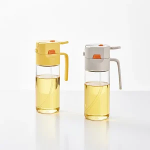 Automatic Opening and Closing Glass Oil Pot with Wide Angle Spray Kitchen Cooking Olive Oil Spray Bottle 580ml White Yellow