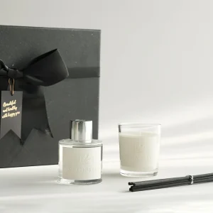 Bespoke Private Label Scented Gifts Candle Glass Jars Luxury Soy Wax Scented Candles and Reed Diffusers and Scented Gift Sets