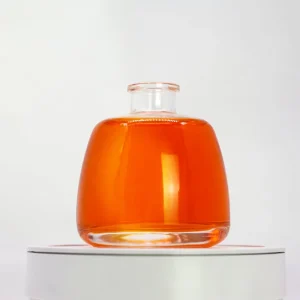 Best Selling Customized Glass Beverage Bottle Recyclable Glass Bottle for Liquor