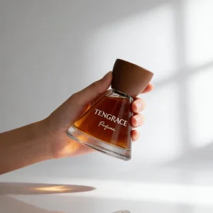 Clear Glass Perfume Pump Sprayer Crimp Bottle, 60ml, with Wooden Cap