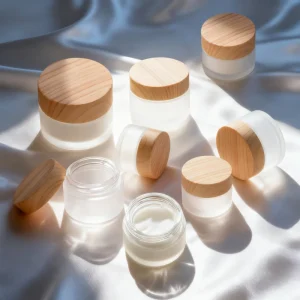 Cosmetic Bottle 5ml 10ml 20ml 30ml 50ml 100ml 150ml 200ml Empty Round Glass Cream Bottle with Leak-Proof Lid in Wood Cream Jar