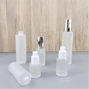 Cosmetic Matte Glass Bottle with Wooden Grain Pump for Lotion Serum Foundation Essential Oil Packaging