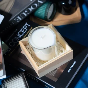 Custom 42 Degrees Low Melting Point Soy Wax Massage Glass Candle Jar with Spout for Massage