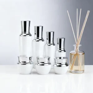 Custom Glass Cosmetic Bottle and Jar Packaging Set for Face and Skin Care Cream with Silk Screen Printing