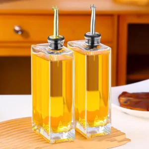 Custom High Quality Luxury 200ml 350ml 500ml Clear Square Glass Oil Bottle With Nozzle Spouts Cap for Olive Oil Cooking Oil