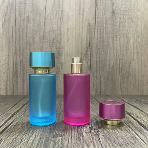Custom Logo 50ml Factory Unique Design Fancy Mist Spray Glass Black Pink Gold Purple Atomizer Screw Cap Perfume Spray Bottle