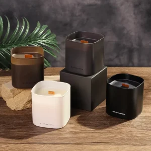 Custom Luxury Dark Handmade Glass Jar with Various Flavors Soy Wax Wood Core Fragrance Candle Pattern Home Decoration Gift Set