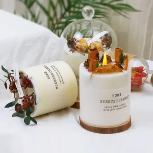 Custom Private Label Soy Wax Glass Jar Scented Candle Gift Set with Vanilla and Dried Flowers for Christmas