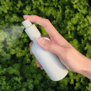 Custom logo Empty Glass Spray Bottle for Room Spray 50ml 150ml White Room Spray Glass Bottle 100ml Glass