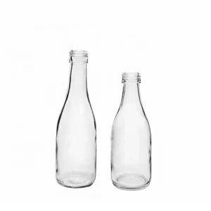 Customizable 250ml 500ml 750ml High Quality Reusable Clear Glass Bottle With Screw Lid for Juice Fruit Wine