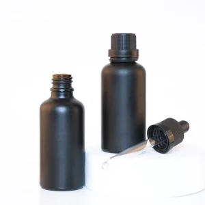 Customized 30ml 50ml Glass Bottles with Cap for Essential Oil Bottle Serum Glass Dropper Bottle for Cosmetic Packaging