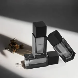 Customized OEM 30ml 50ml 100ml Clear Glass Spray Atomizer Perfume Bottle With Lid