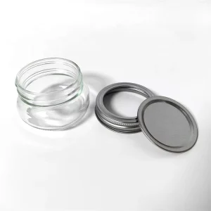 Customized logo Jam Honey Caviar Container Vintage Glass Food Storage Jar with Silver Metal Lids for Hot Sauce Jam