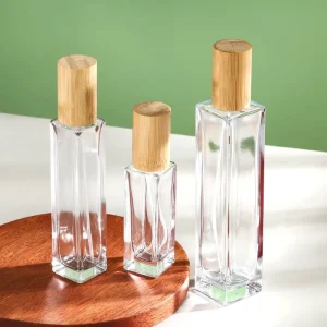 Eco-Friendly 30ml 50ml 100ml Square Perfume Refill Bottle with Wooden Sprayer
