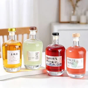 Eco-Friendly 500ml Round Fruit Wine Beverage Juice Glass Bottle Transparent Vodka Whisky Bottle with Screw Cap