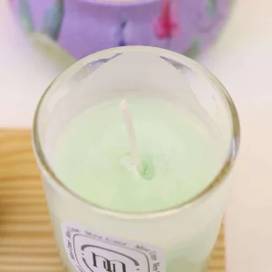 Eco Friendly Soy Wax Rose Scented Candle Elegant Glass Jar Perfect for New Year
