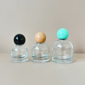 Elegant Durable 30ml 40ml 100ml Glass Perfume Bottles Sustainable Fragrance Vessels Screw Cap for Skin Care Cream Diffuser Box