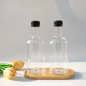 Empty 375ml Transparent Plastic PET Beverage Wine Bottle with Screw Cap for Juice Milk and Tea