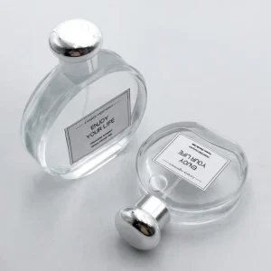 Empty Custom-Designed Glass Perfume Bottle with Themed Cap and Packaging
