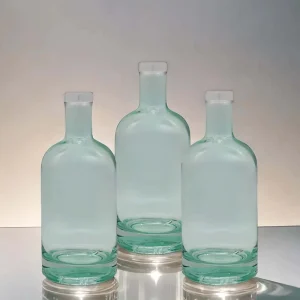 Empty Square Glass Liquor Bottles 350 500 750ml Eco Friendly Screen Printing Cork Sealed Sichuan Origin OEM Customizable Bottles