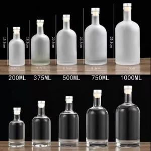Factory 375ml 500ml 700ml Glass Liquor Bottle with Cork for Whiskey Vodka Gin and Spirits