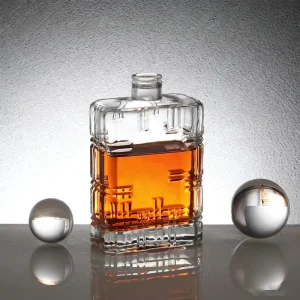 Factory Direct 500ml Irregular Shape Customizable Capacity Cork Environmentally Friendly Water Wine Glass Bottle for Tequila