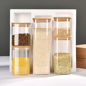 Factory direct Large capacity Borosilicate Glass Jars with Silicone Seals for Food Storage