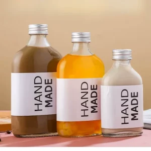 Flat Flask Bottle 250ml 500ml Beverage Tea Cold Brew Coffee Juice Glass Bottle With Screw Lid for Juice Packaging
